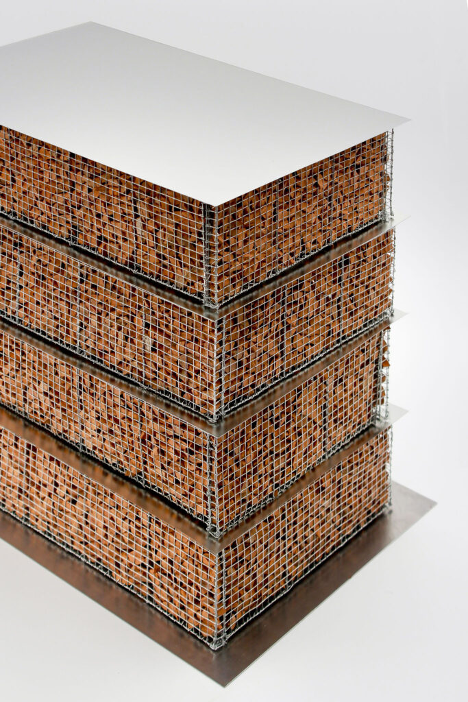 maquette de Gabions, © mbl architectes [ 2022] exposition Impasse des lilas, arc-en-rêve [ 2022 ] photographie © Nicolas Boulben [ @nicrush_on ]