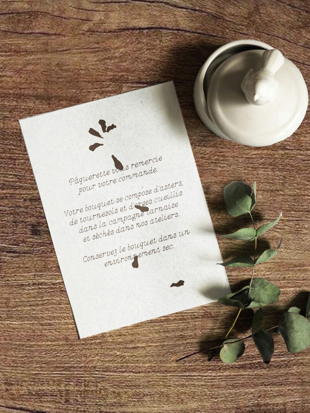 projet fictif . identité visuelle . fleuriste en milieu rural, bouquets de fleurs séchées personnalisés [ 2025 ]